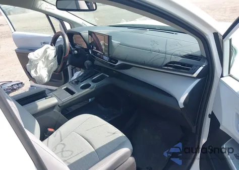 2025 Toyota Sienna Le из США, поврежденный, VIN 5TDBRKEC0SS232921